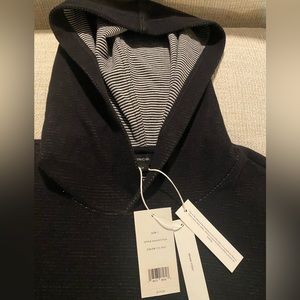 Vince Sweatshirt NWT